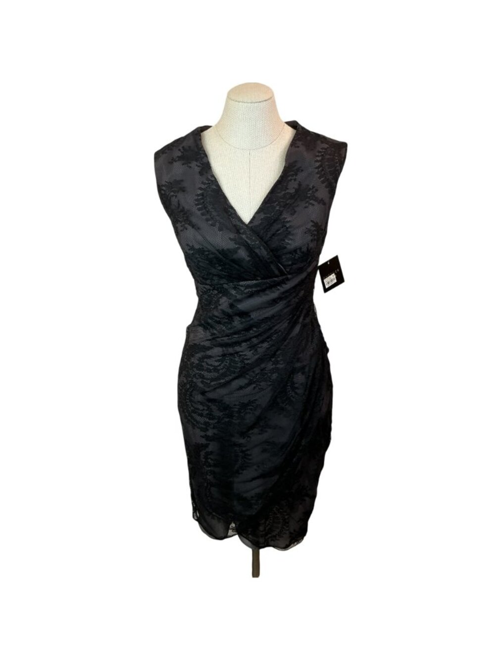 New Bloomingdale's Chequer Lace Sleeveless Cocktail Dress Womens 6 Black - Picture 2 of 12